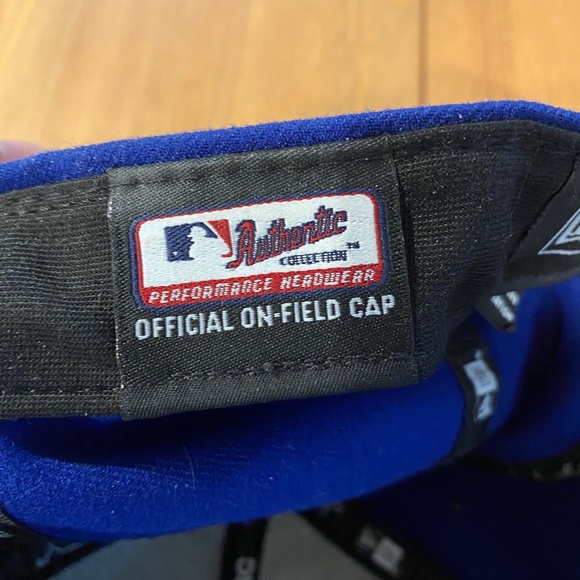 New Era - Toronto Blue Jays Official Ball Cap - New - Picture 2 of 3